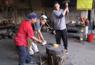  Artisan work 
